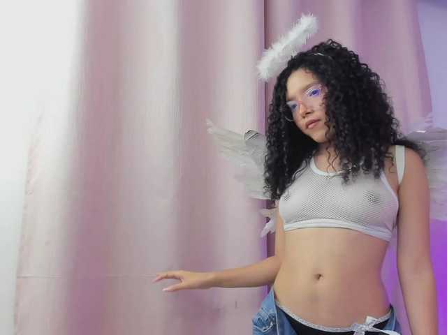 Fotografie siiara23 Curly princess wanna get sloppy tonight, would you play rough with me nad make me happy?@sofain@total