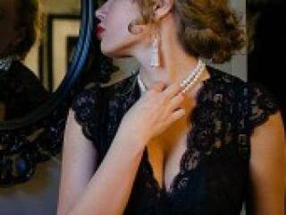 Erotický videohovor simmetria