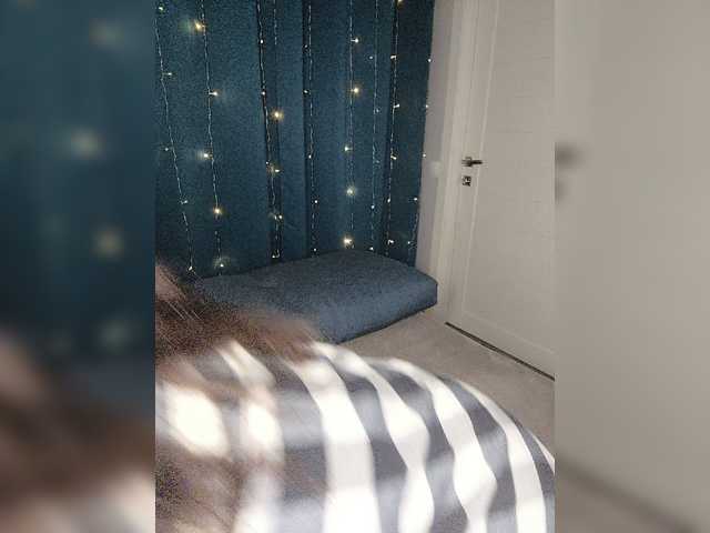 Snímky obrazovky vysielania SimonaHub