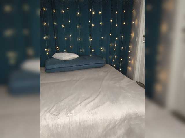 Snímky obrazovky vysielania SimonaHub