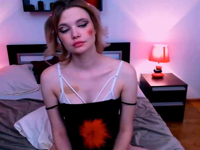 Snímky obrazovky vysielania SimonaVei