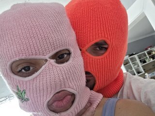 Erotický videohovor Skimaskcouple891081