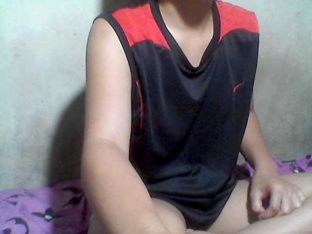 Snímky obrazovky vysielania Slimsexy69x