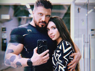 Erotický videohovor SnakeandTina