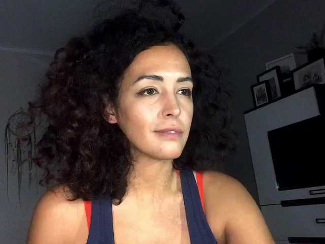 Snímky obrazovky vysielania Sofi-13