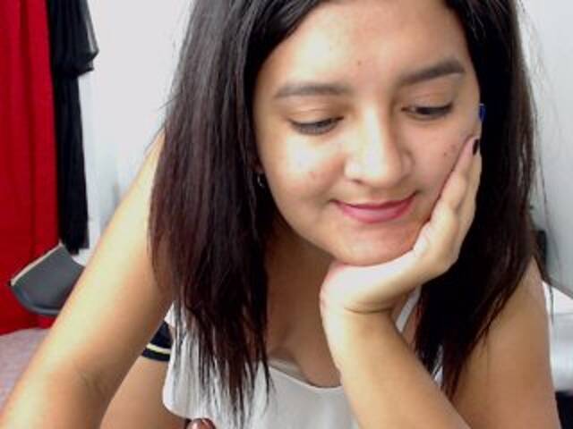 Snímky obrazovky vysielania SofiaCastro19