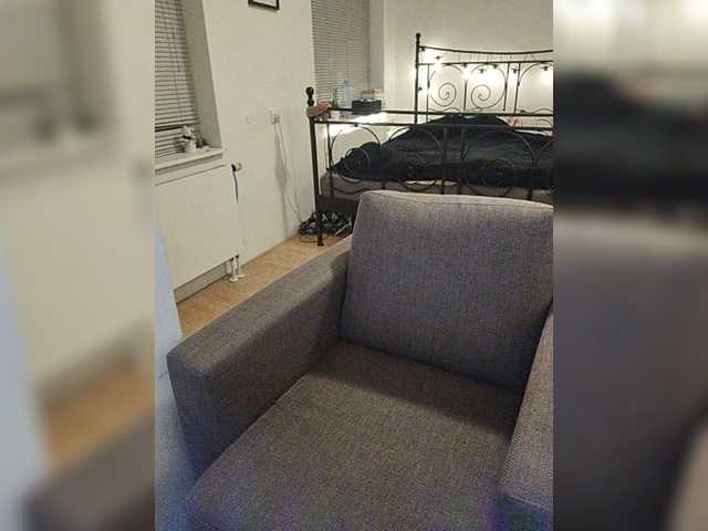 Snímky obrazovky vysielania ShySofiaXXX