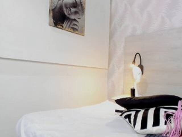 Snímky obrazovky vysielania sofidiaz09