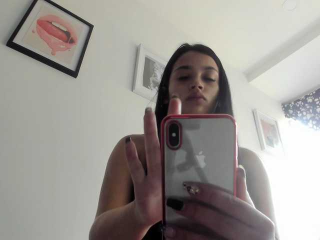 Snímky obrazovky vysielania sofidiaz09