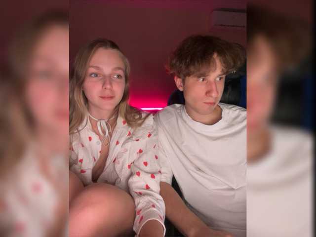 Snímky obrazovky vysielania Crazy_Couple