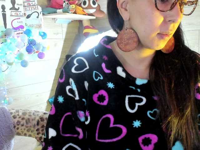 Snímky obrazovky vysielania sofy_dirtyHot