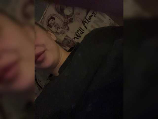 Snímky obrazovky vysielania SongaFOXI
