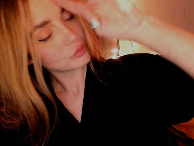 Snímky obrazovky vysielania Sonya-Mo