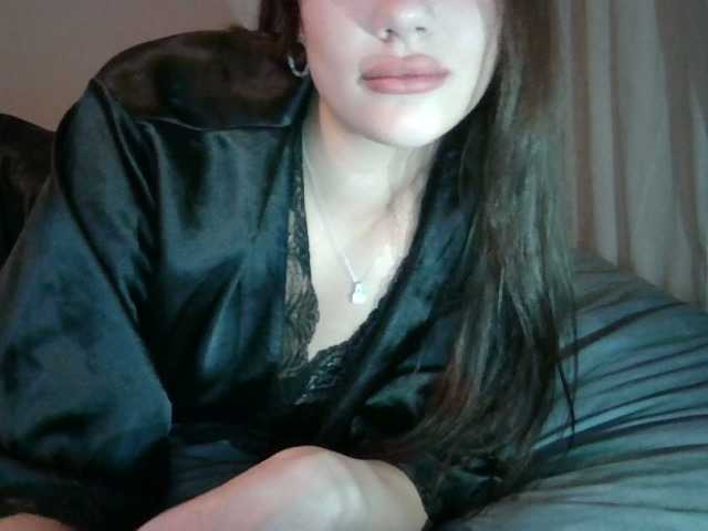 Snímky obrazovky vysielania SonyaKake