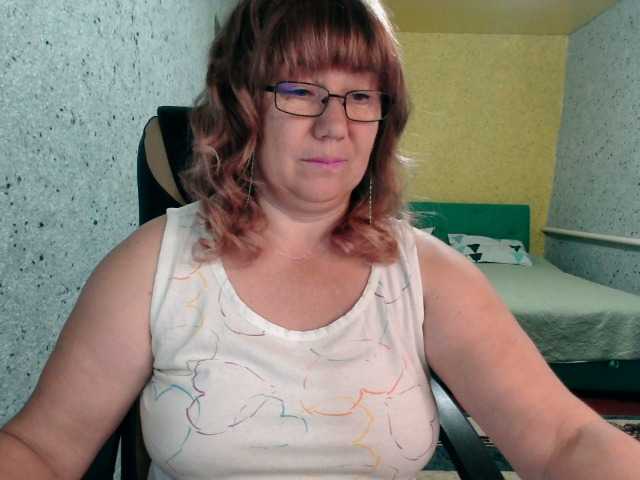 Snímky obrazovky vysielania SonyaNightt