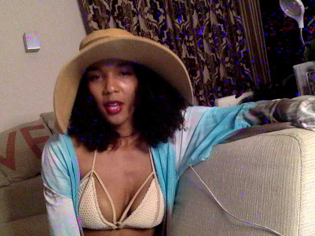 Snímky obrazovky vysielania SonyaPSP