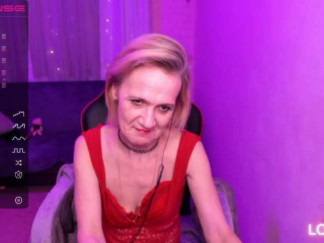 Snímky obrazovky vysielania SqurtyLally69