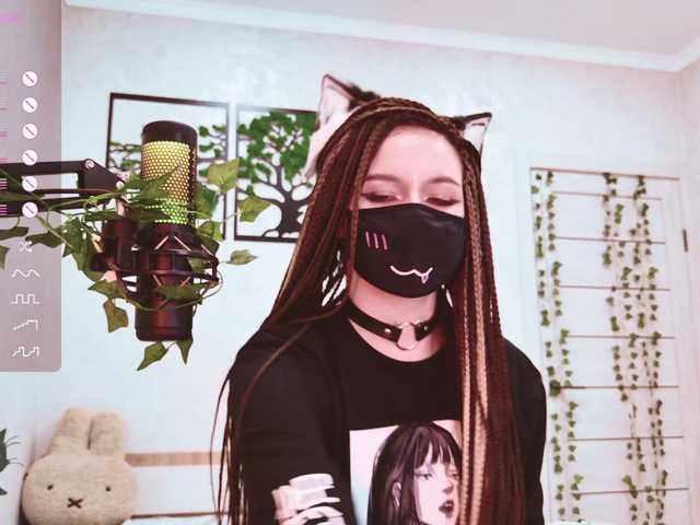 Fotografie Sallyyy Hello everyone) Good mood! I don’t take off my mask) Send me a PM before chatting privately) Domi works from 2 tokens. All requests by menu type^Favorite Vibration 100inst: yourkitttymrrI'm collecting for a dream - @remain ❤️