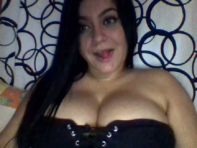 Snímky obrazovky vysielania staceycash