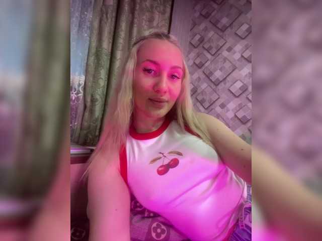 Snímky obrazovky vysielania MimiMary