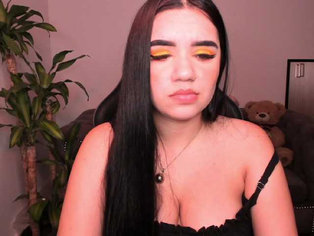 Snímky obrazovky vysielania SummerHayes