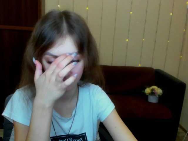 Snímky obrazovky vysielania Suzydollj229