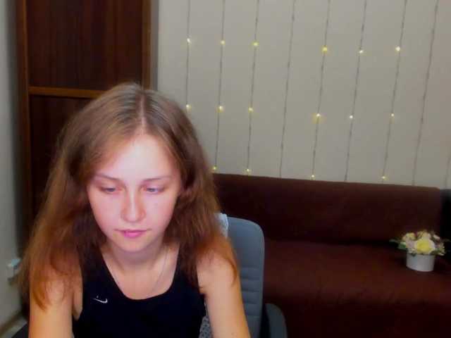 Snímky obrazovky vysielania Suzydollj229