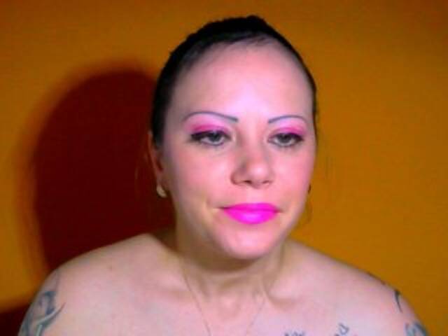 Snímky obrazovky vysielania sweetalicee