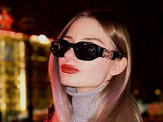 Erotický videohovor _Brightgirl_