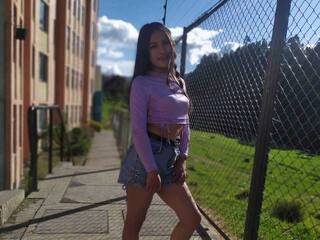 Erotický videohovor Sweetpeach-2