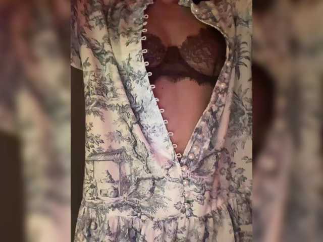 Snímky obrazovky vysielania Sweetpussyr