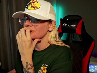 Erotický videohovor coconutz222