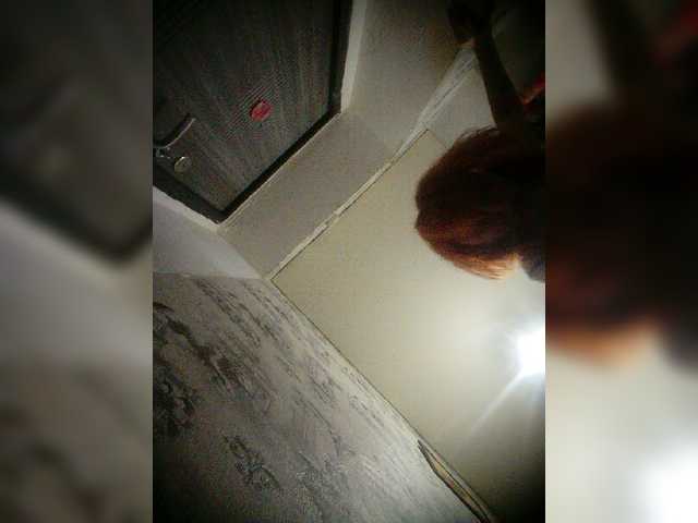 Snímky obrazovky vysielania T11ntED