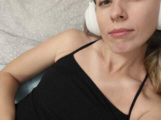 Erotický videohovor Taiga-vvolna