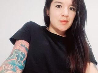 Erotický videorozhovor tattooedgirl1