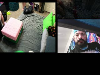 Erotický videohovor T-and-A-13