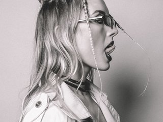 Erotický videohovor technobabe