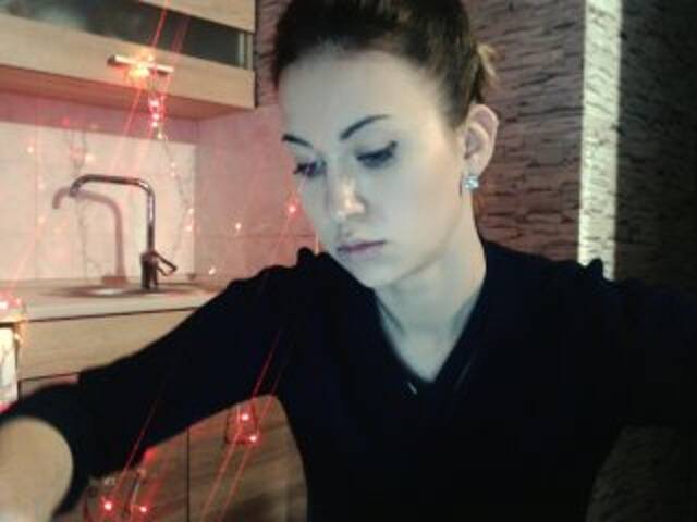 Snímky obrazovky vysielania PlayGirlKiss