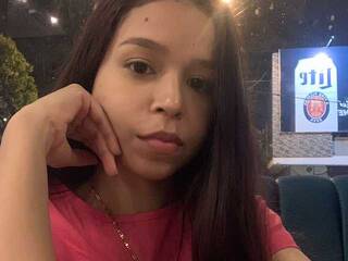 Erotický videohovor Tenshi000