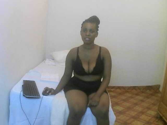 Snímky obrazovky vysielania Thando7532