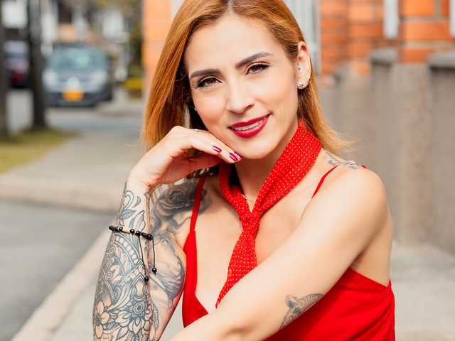 Foto profilu Thania-Hot