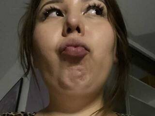 Erotický videohovor Thebaddestfemale