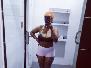 Erotický videohovor Thickerboobs-xx
