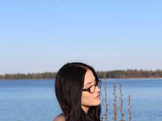 Erotický videohovor ThuyHornick