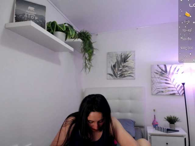 Snímky obrazovky vysielania TiffanyBaker