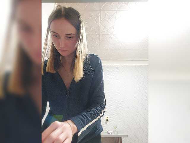 Snímky obrazovky vysielania tina3711