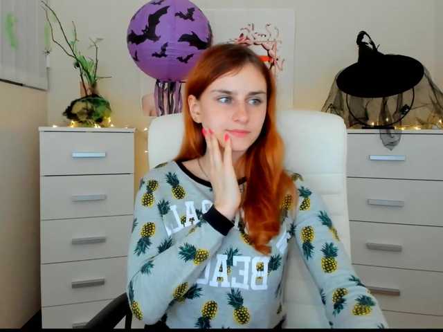 Snímky obrazovky vysielania TinaCutie