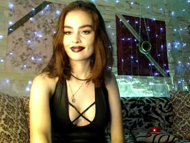 Snímky obrazovky vysielania Tinellia