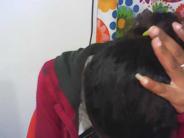 Snímky obrazovky vysielania tinychloe