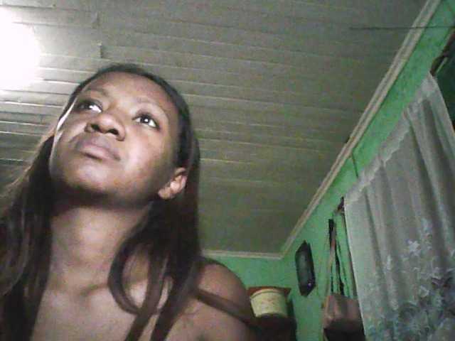 Snímky obrazovky vysielania tinychloe